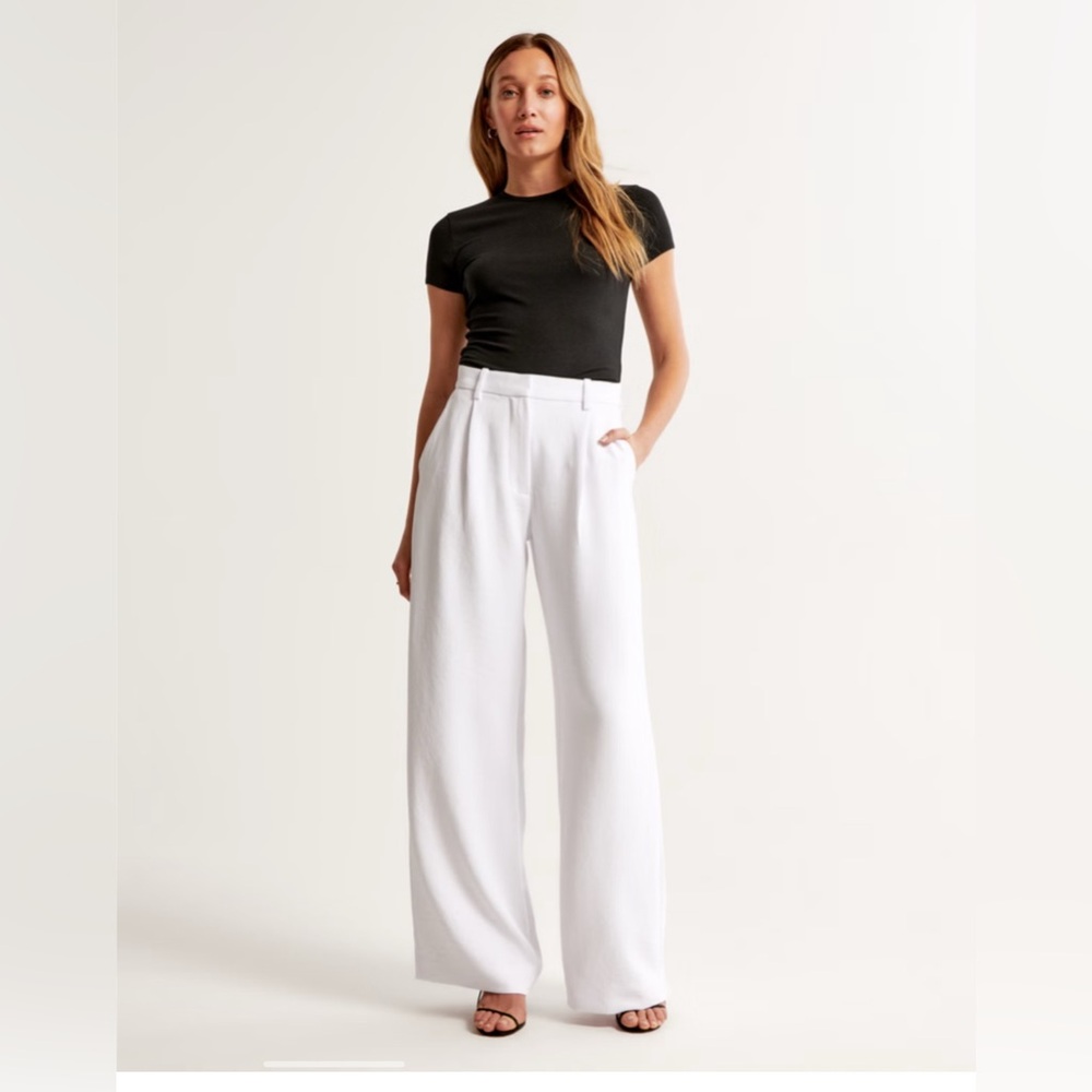 Abercrombie White Crepey Tailored Pants | Size 29 / 8